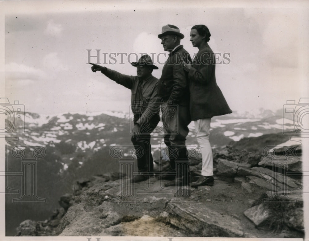 1936 Press Photo Governor Alfred Landon Presidential Nominee & Daughter