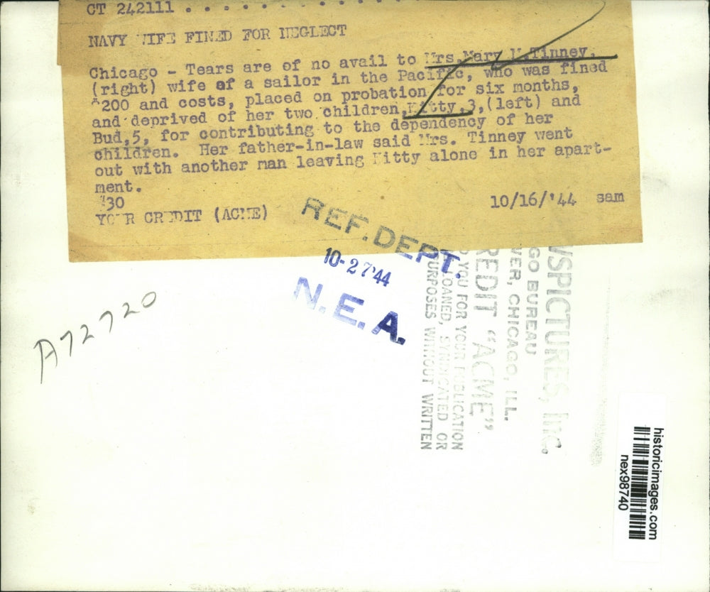 1944 Press Photo Mrs Mary Tinney & kids Kitty & Bud in Chicago at court