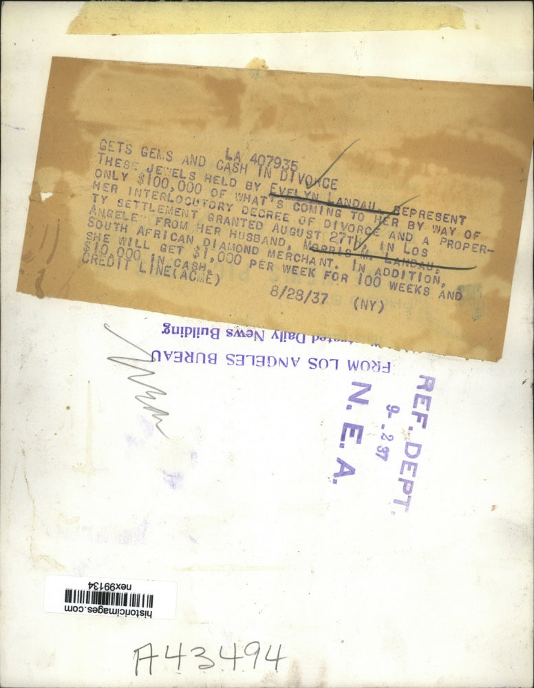 1937 Press Photo Evelyn Landau & $100,000 of jewelry granted in divorce