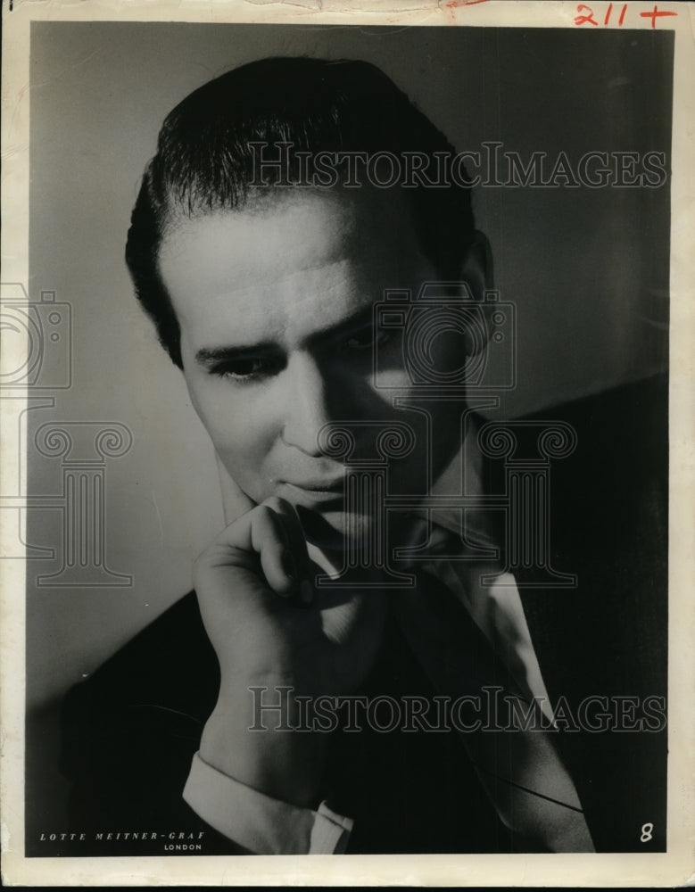 1963 Press Photo Pianist Byron Janis - nex99184
