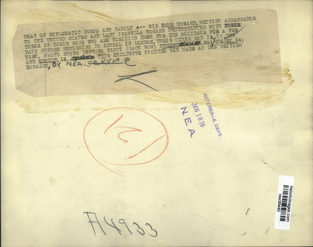 1928 Press Photo Dean of Diplomat Corps Sir Esme Howard & family - nex99440