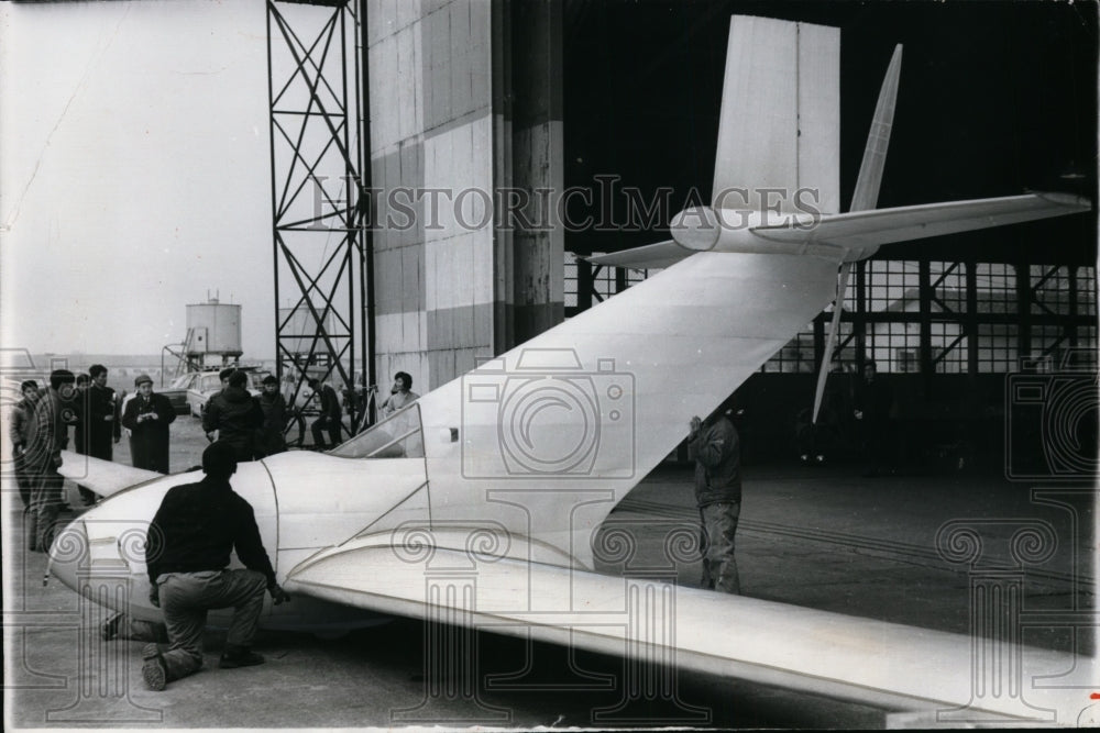 1966 Press Photo Linnet plane that flys minus fuel & an engine - nex99453