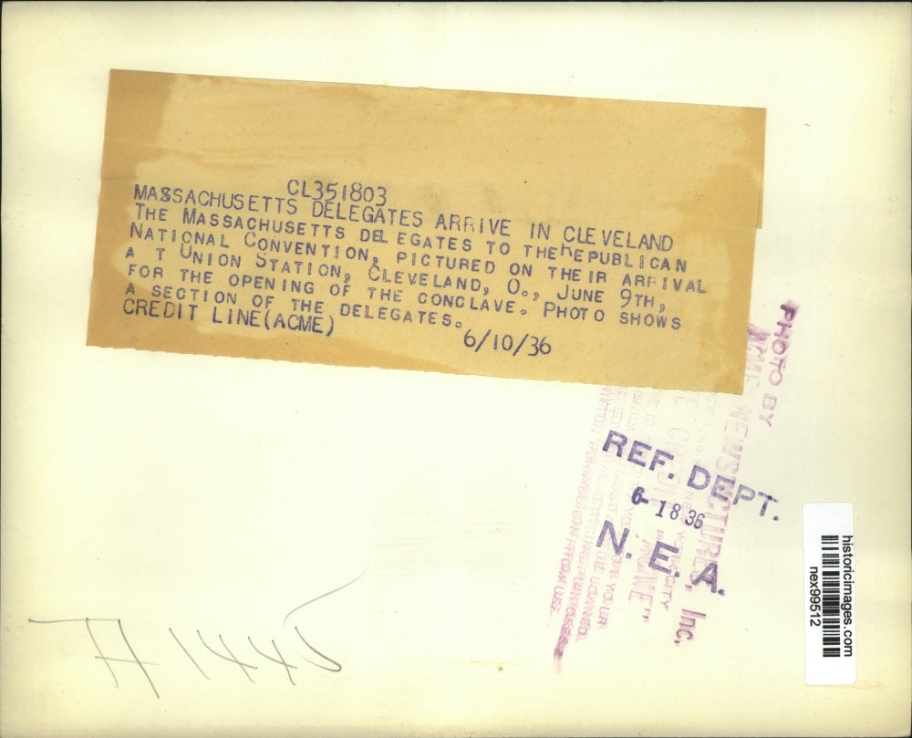 1936 Press Photo Massachusetts Delegates at Republican National Convention