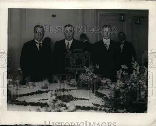 1927 Press Photo Chicago Mayor William H Thompson, VP Charles Dawes - nex99526