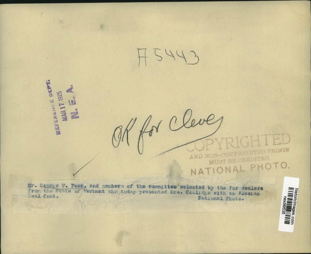 1925 Press Photo George P Peet & Vt fur dealers & Mrs Coolidge in Seal coat