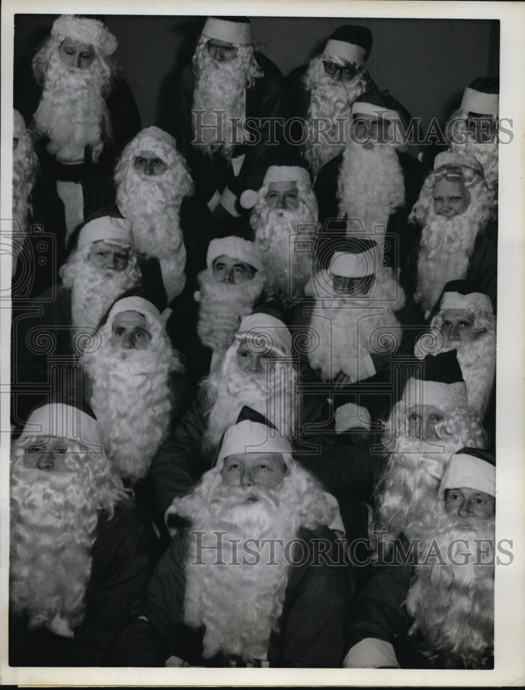 1961 Press Photo Actor Glenn Ford Dressed as Santa in A Pocketful of Miracles- Historic Images