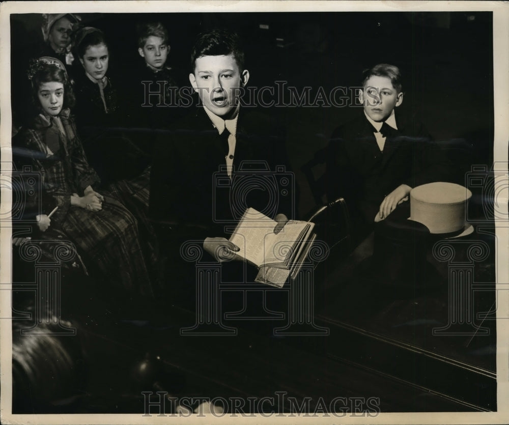 1947 Press Photo Prosecuting Attorney Argues Point in Duff Armstrong Murder Tria