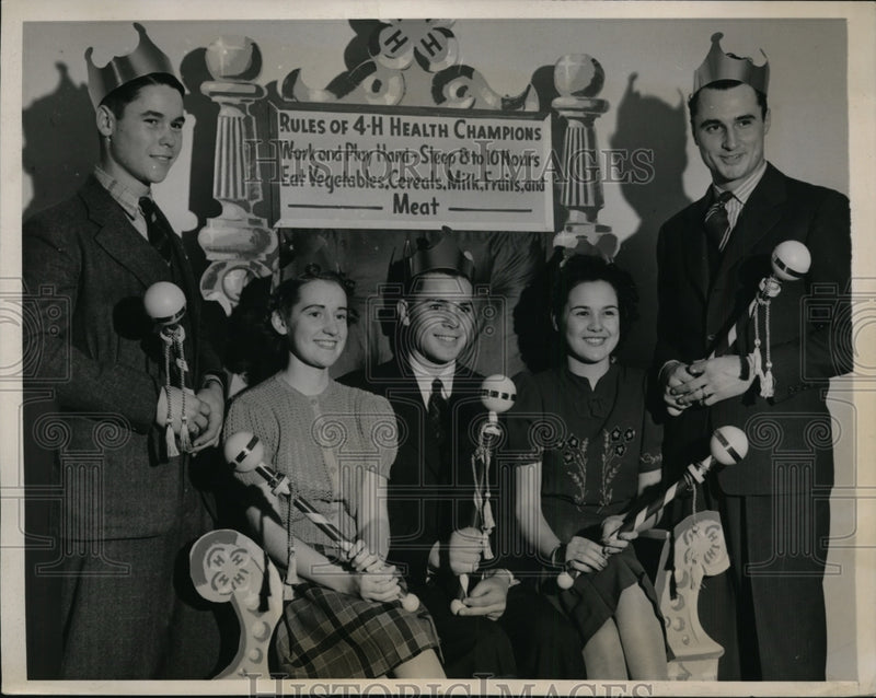Load image into Gallery viewer, 1940 Press Photo 19 Annual National 4-H Club Congress at International Livestock
