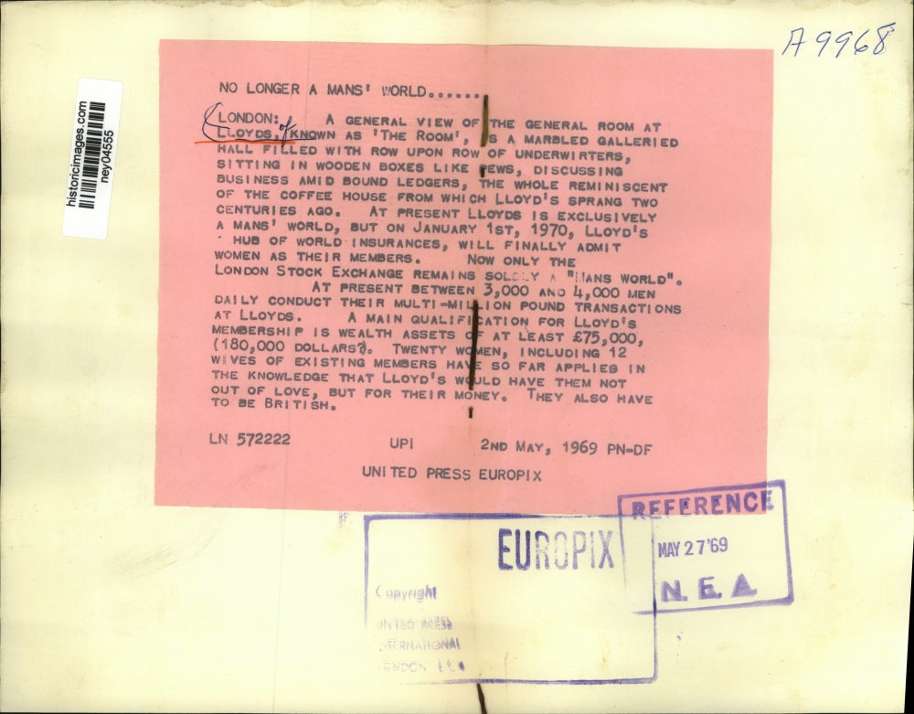 1969 Press Photo General Room at Lloyd's Filled with Underwriters