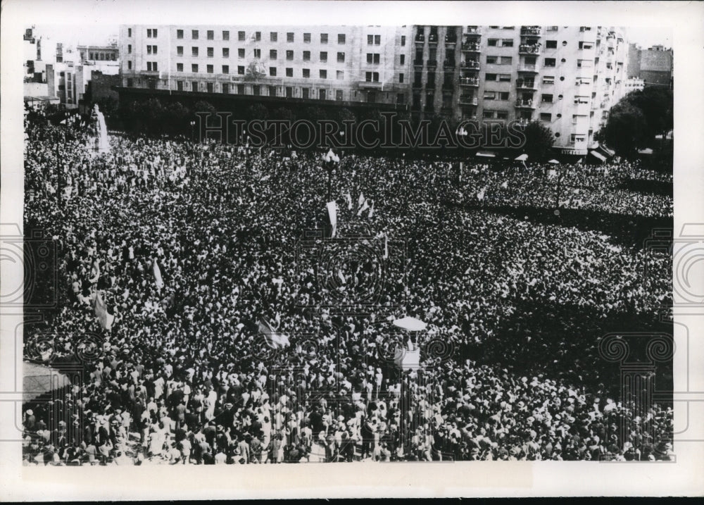 1945 Press Photo Union Democratic meeting ends in riots in Buenos Aires