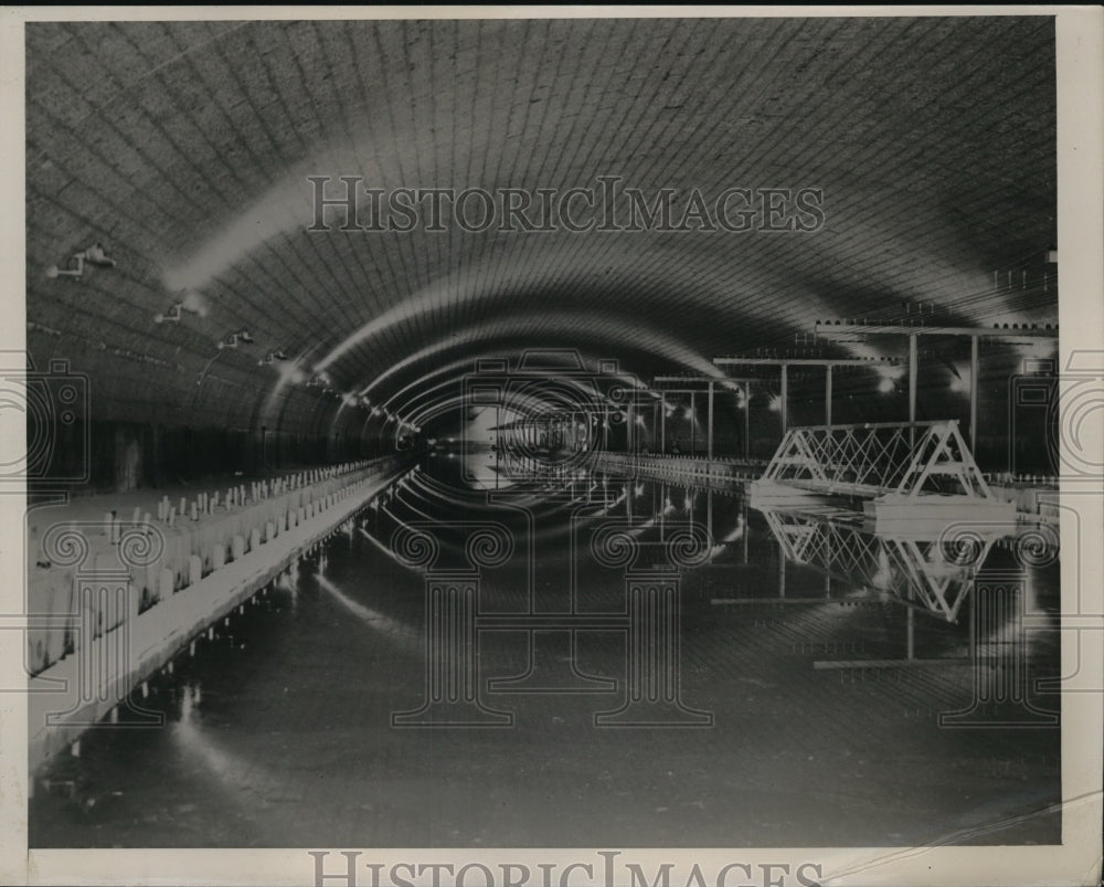 1939 Press Photo Ship Towing Basin Carderach Maryland
