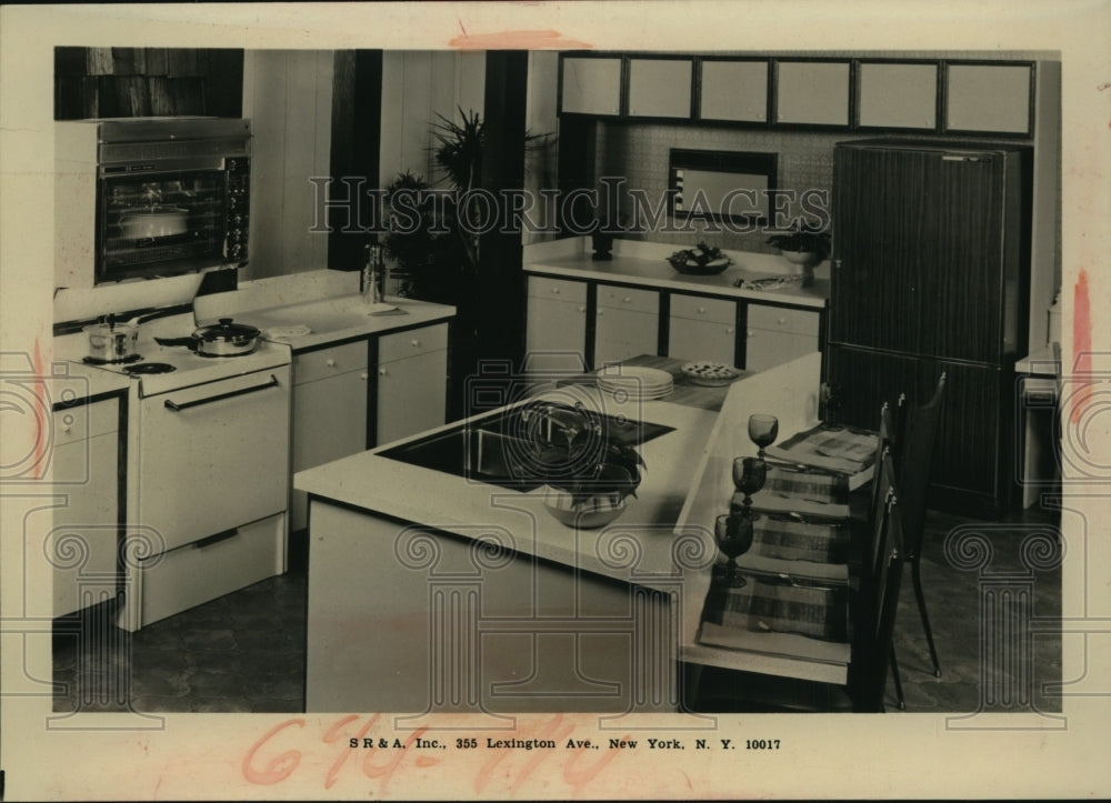 1966 Press Photo Modern Kitchen Design - ney09883