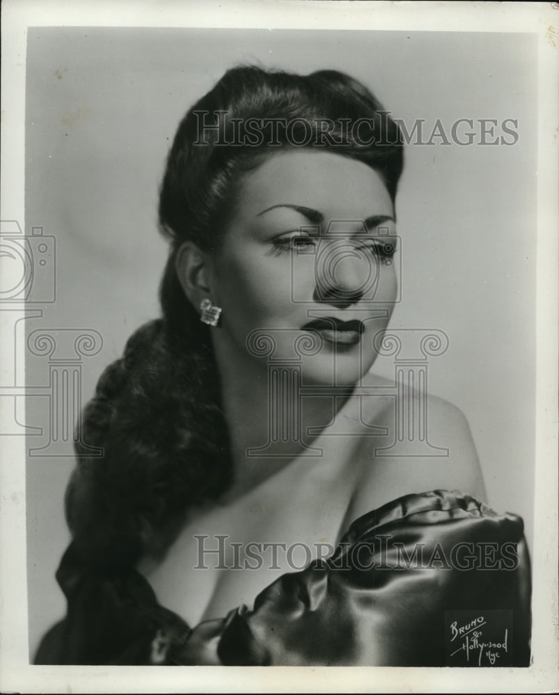 1956 Press Photo Portrait Of Heidi Krall - ney10155