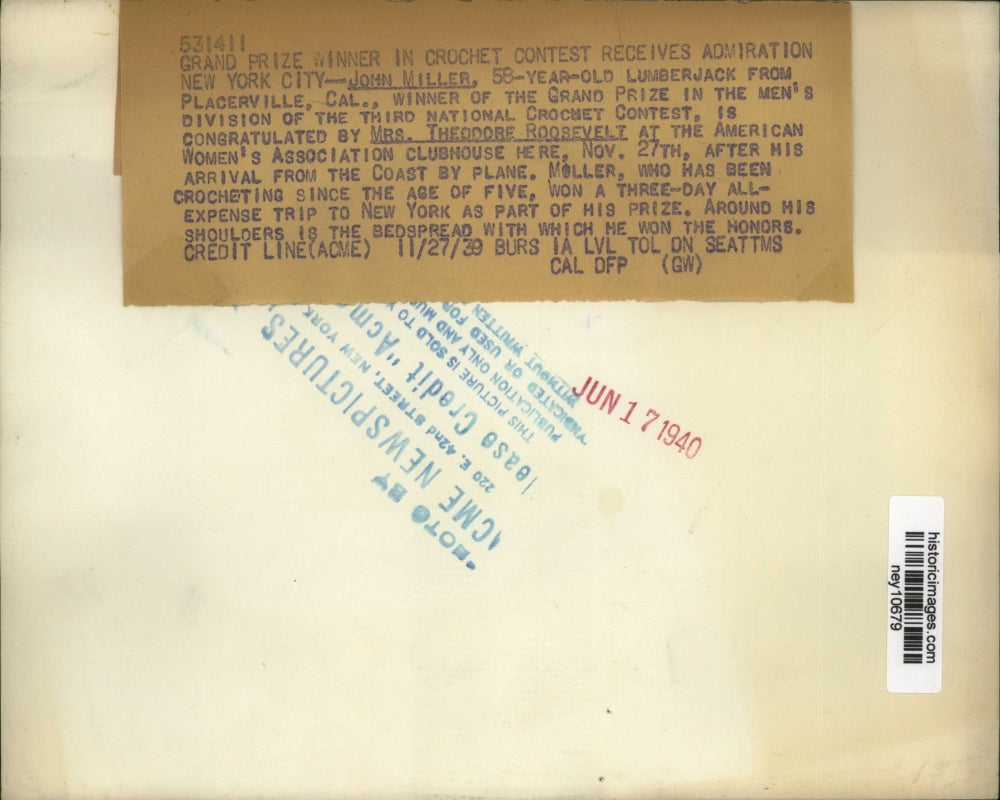 1939 Press Photo John Miller Being Congratulated By Mrs. Theodore Roosevelt