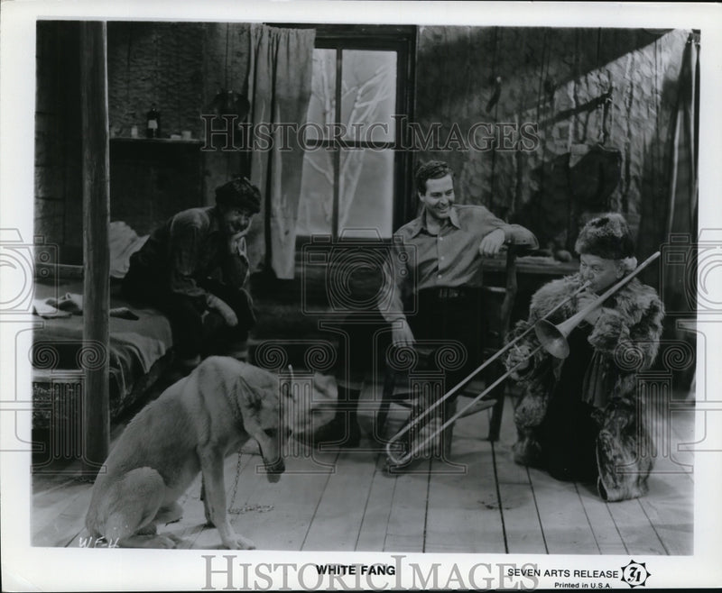 Load image into Gallery viewer, Press Photo Scene At The White Fang Movie - ney10843
