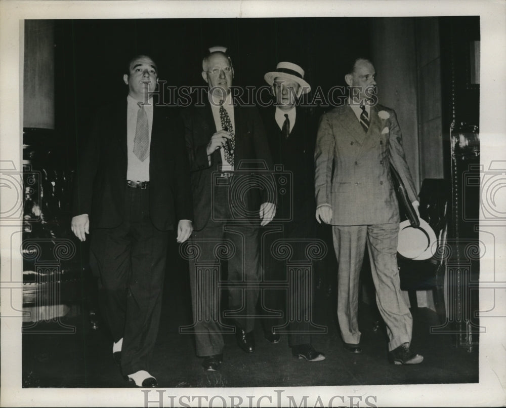 1939 Press Photo Counsel for King County Judge George Martin - ney11688