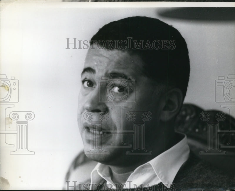 Load image into Gallery viewer, 1966 Press Photo Attorney General Brooke - ney11779
