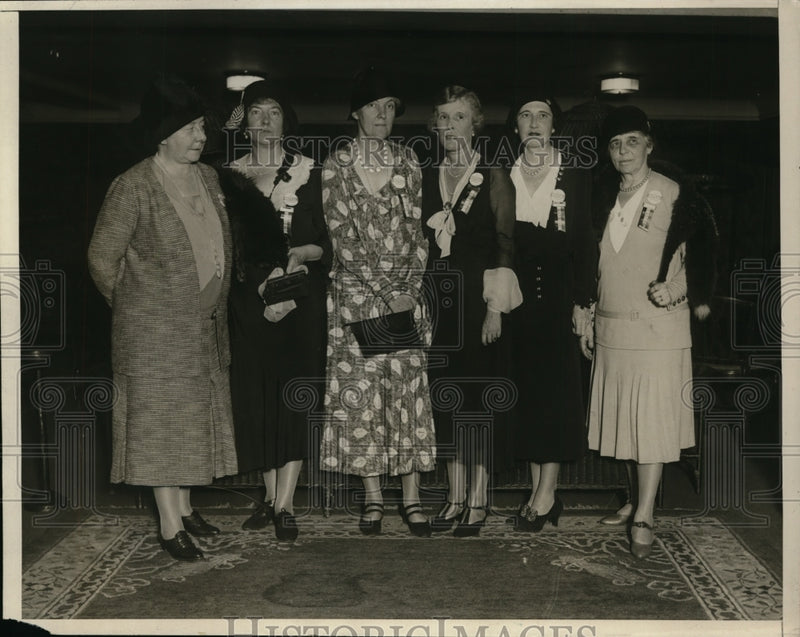 Load image into Gallery viewer, 1930 Press Photo Attendees at New york State Republican Convention - ney12504
