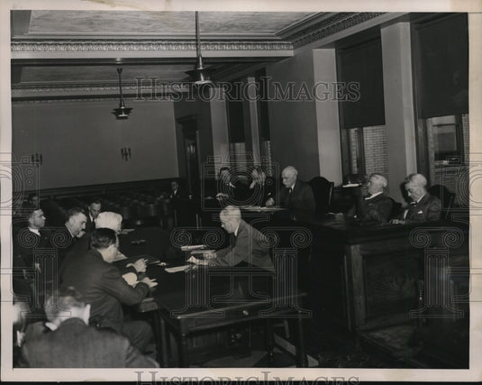 1939 Press Photo Utility heads questioned on possible shortages in coal crisis