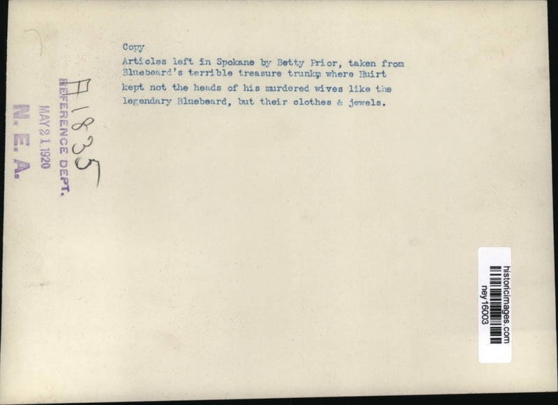 Load image into Gallery viewer, 1920 Press Photo Items from Trunk of Murderer James Watson aka Huirt - ney16003
