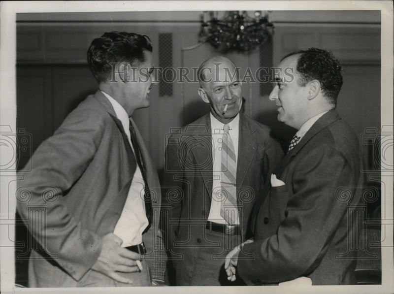 Load image into Gallery viewer, 1939 Press Photo Attendees of WPA Conference in Chicago - ney16013
