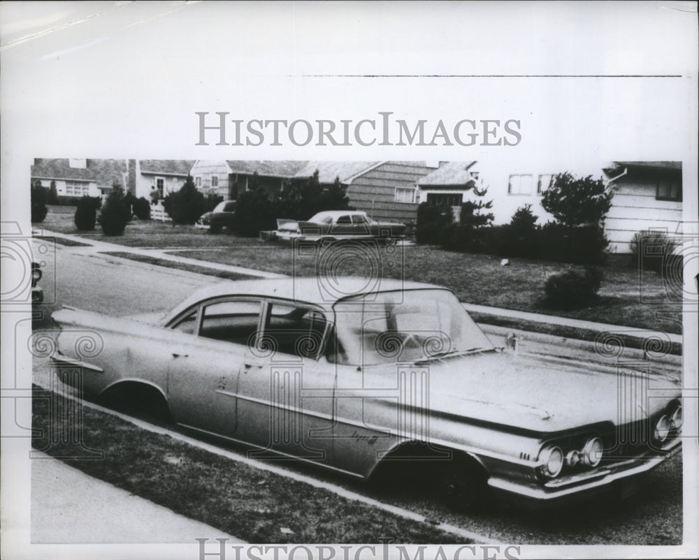 1960 Press Photo Auto Stolen & Stripped of Parts - ney16874