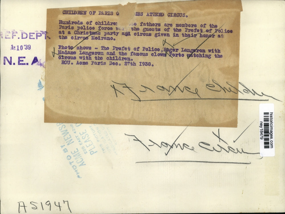 1938 Press Photo Children of Paris Police Force Members Attend Circus and Party