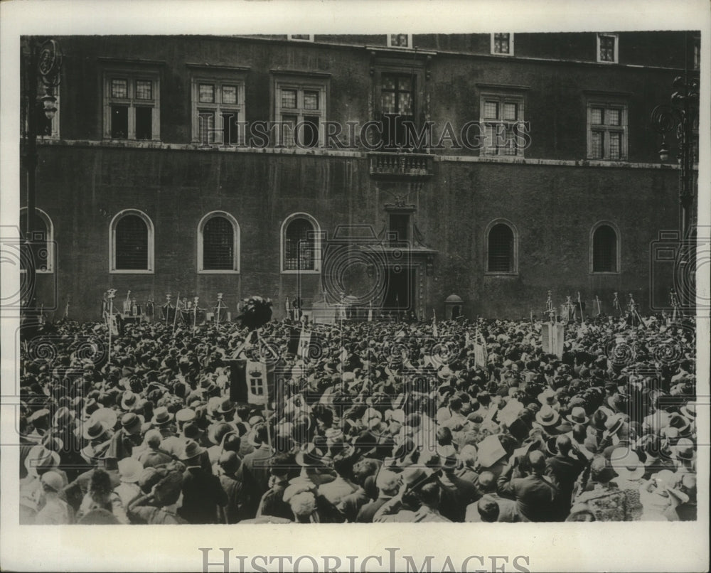 1932 Press Photo Veterans gather in Rome in honor of Bersaglieri - ney23454