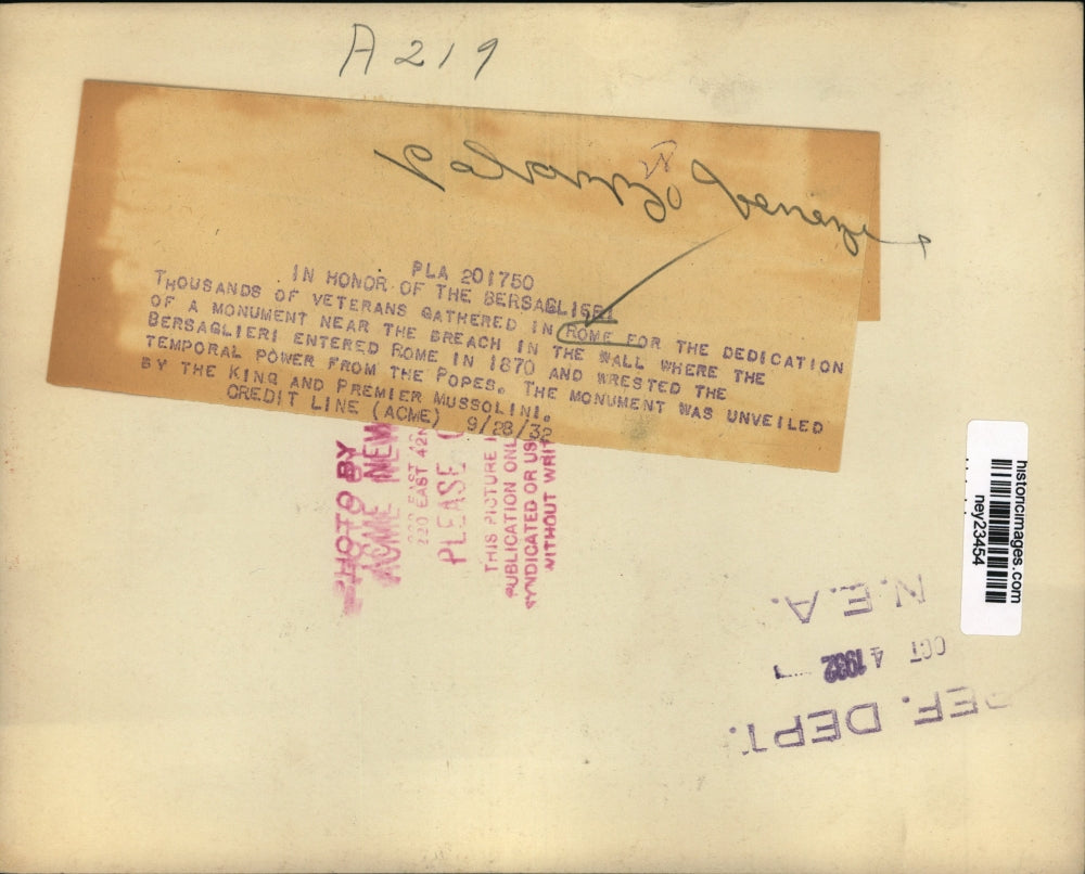 1932 Press Photo Veterans gather in Rome in honor of Bersaglieri - ney23454