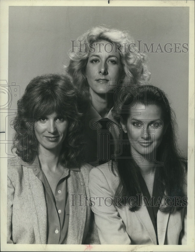 1984 Press Photo Bosson, Thomas, Hamel return to "Hill Street Blues" - ney23885
