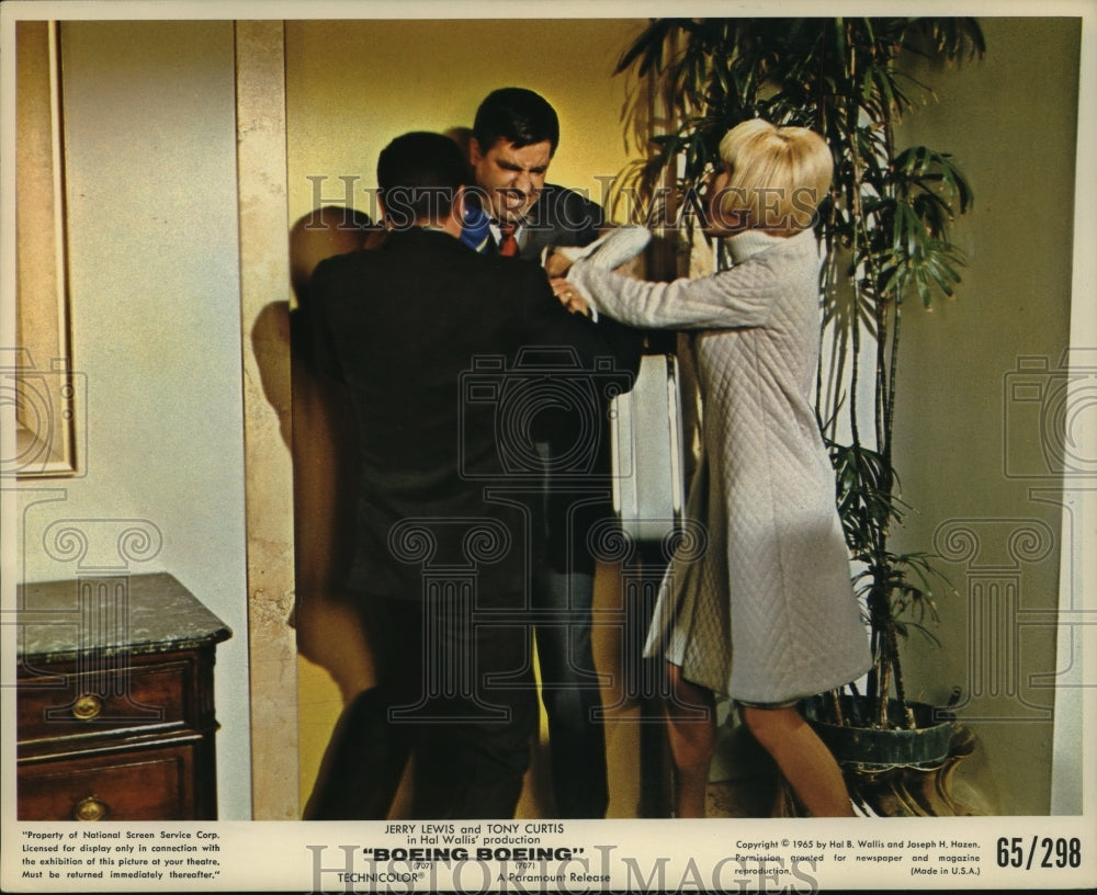 1965 Press Photo "Boeing Boeing" Starring Jerry Lewis & Tony Curtis - ney24715