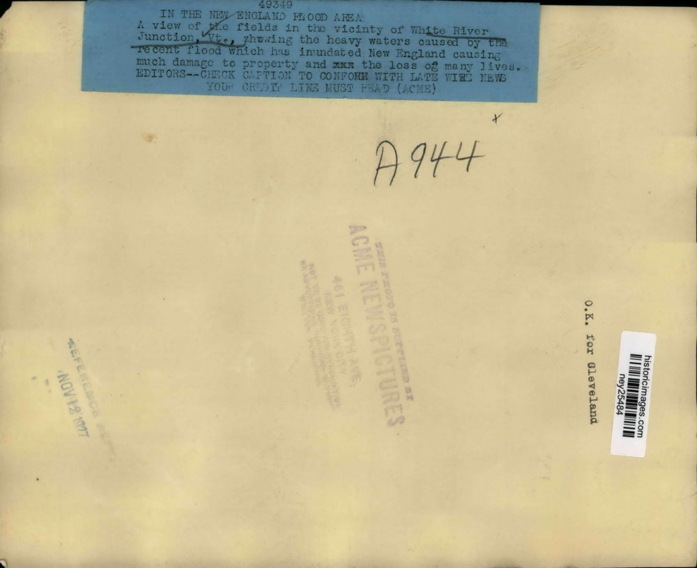 1927 Press Photo View of White River in Junction Vermont Showing Heavy Waters