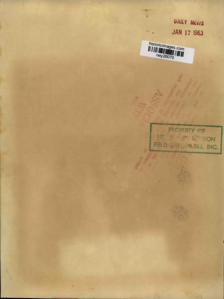 1963 Press Photo Nikita Khrushchev Waves to West Berliners at Visit - ney26070