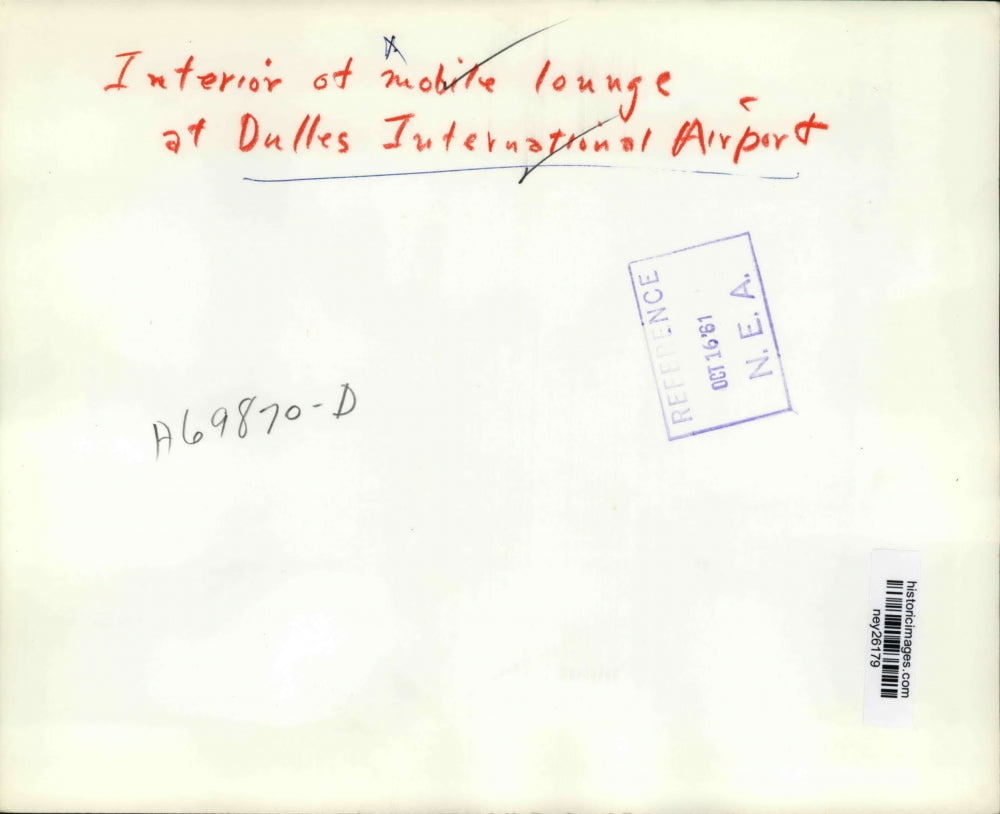 1961 Press Photo Interior of Mobile Lounge At Dulles International Airport