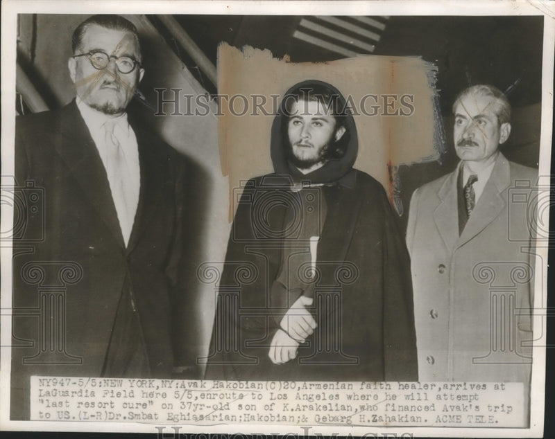 Load image into Gallery viewer, 1947 Press Photo Dr. Eghiasarian, Hakobian, Zahakian arrive at LaGuardia Field
