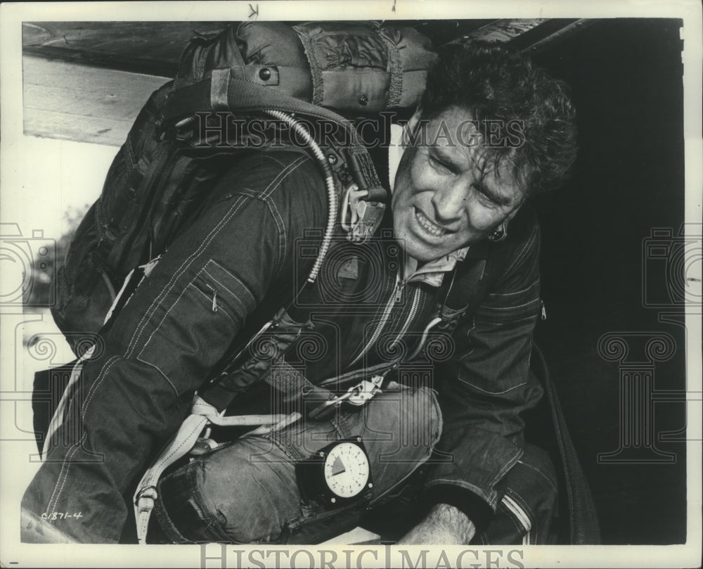 1969 Press Photo Burt Lancaster plays "old pro" sky-diver in "The Gypsy Moths"