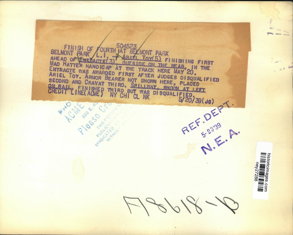 1939 Press Photo Ariel Toy finishing first ahead of Entracte - ney27288