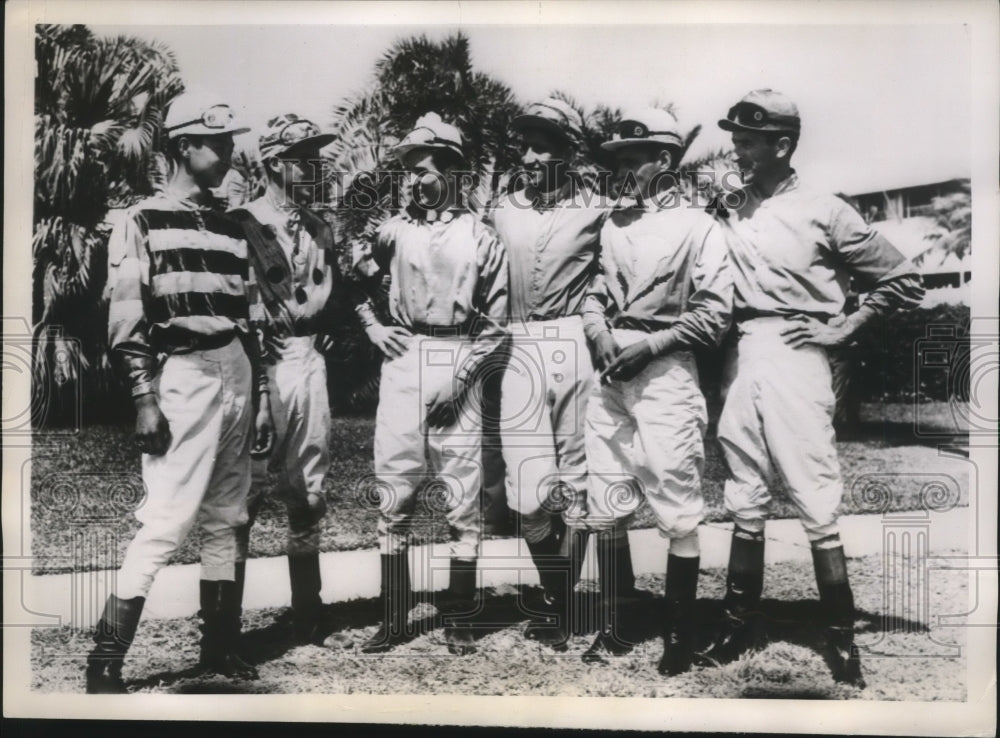 1952 Press Photo Jockeys from all over the world at Gulfstream Park - ney28188
