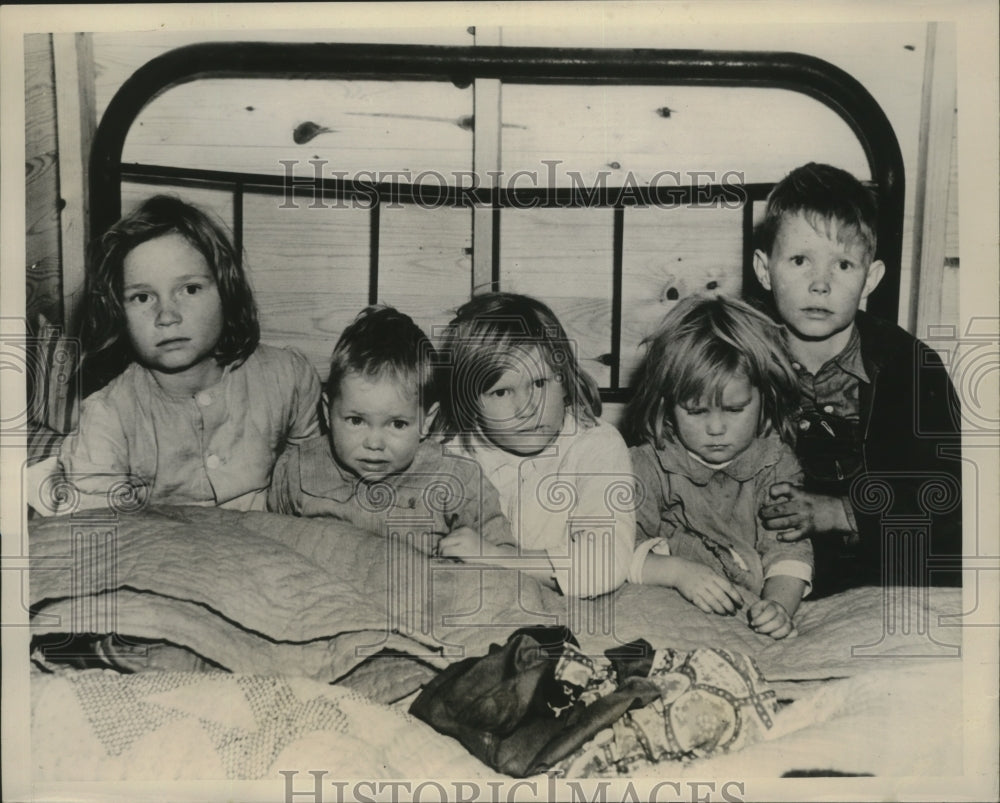 1940 Press Photo Five Children in the Clyde Short Family before Quadruplets