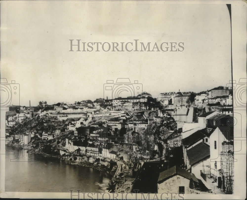 1927 Press Photo Scene in Portugal's rebellion area - ney29543