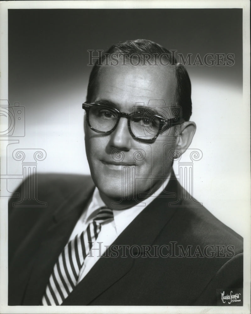1968 Press Photo William T Branham Executive of Field Enterprises Inc