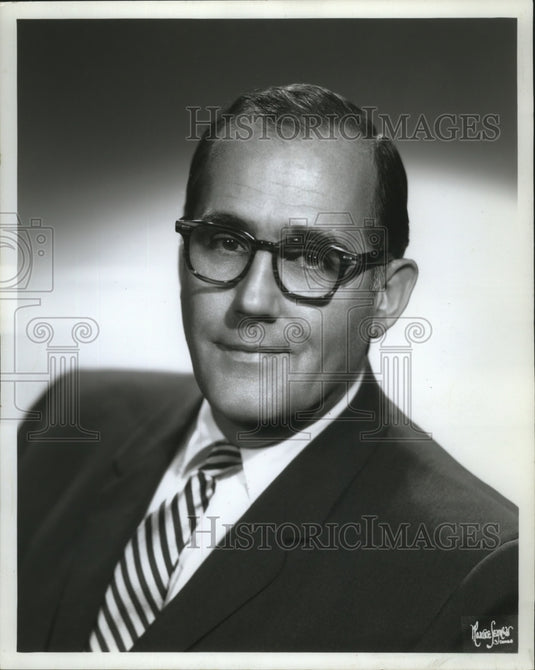 1968 Press Photo William T Branham Executive of Field Enterprises Inc