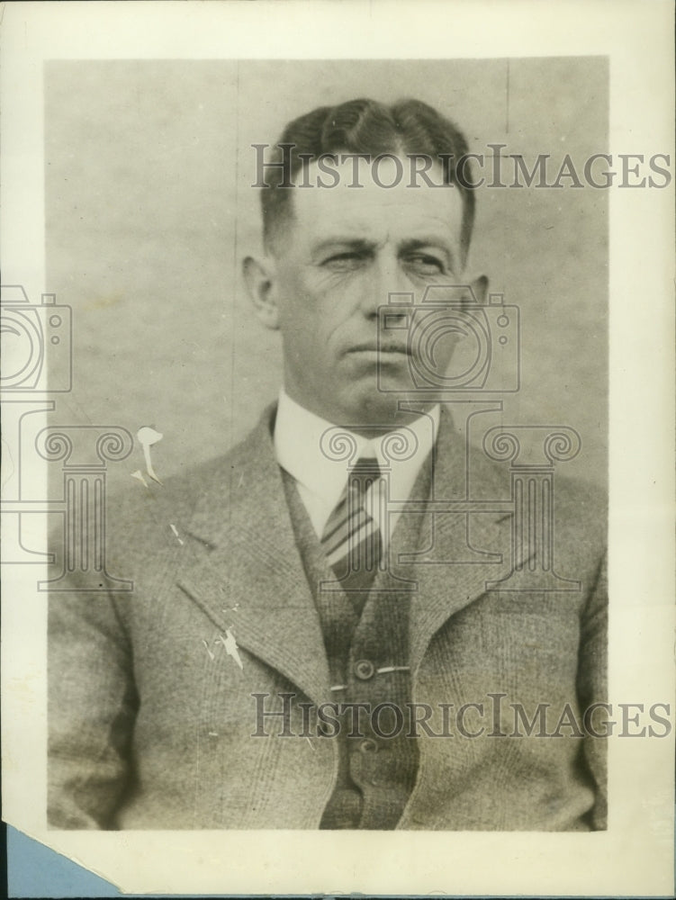 1927 Press Photo Should Gov Henry Johnston Be Impeached Lt W J Holloway Steps In