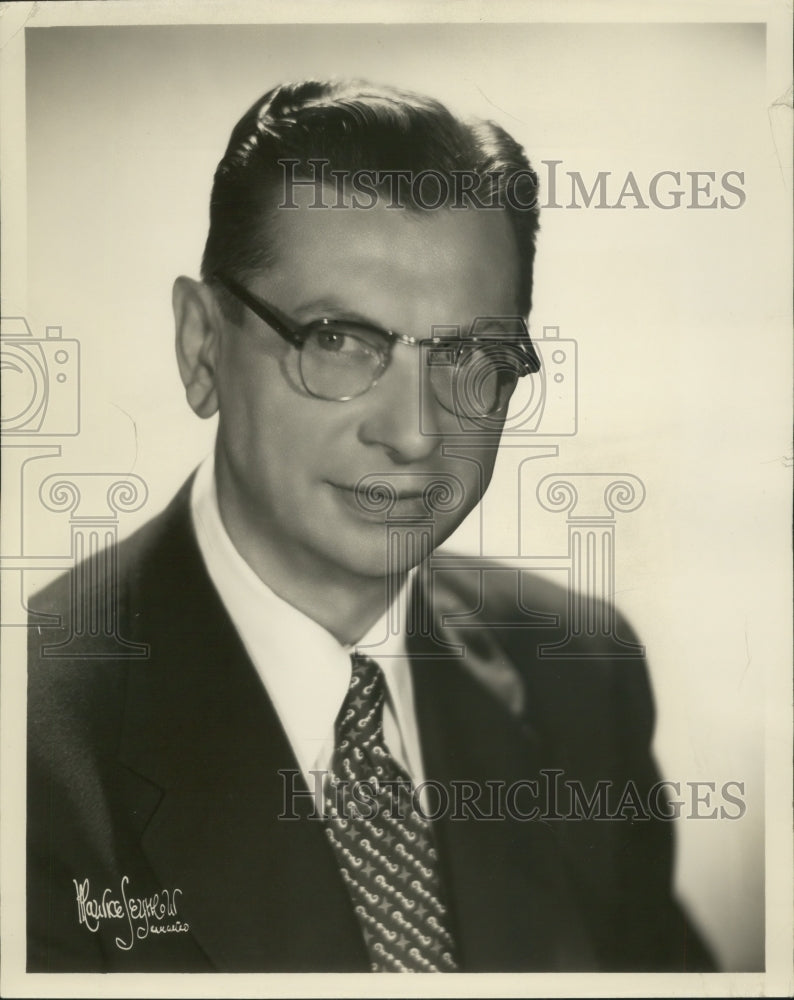 1953 Press Photo County Recorder Joseph Ropa reports record real estate activity