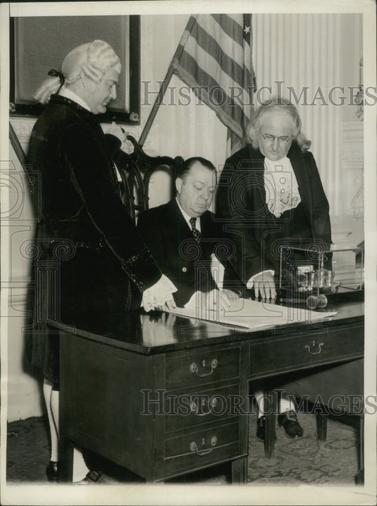 1937 Press Photo Albert Kitey AR Geist and Mayor S Davis Wilson in rehearsal