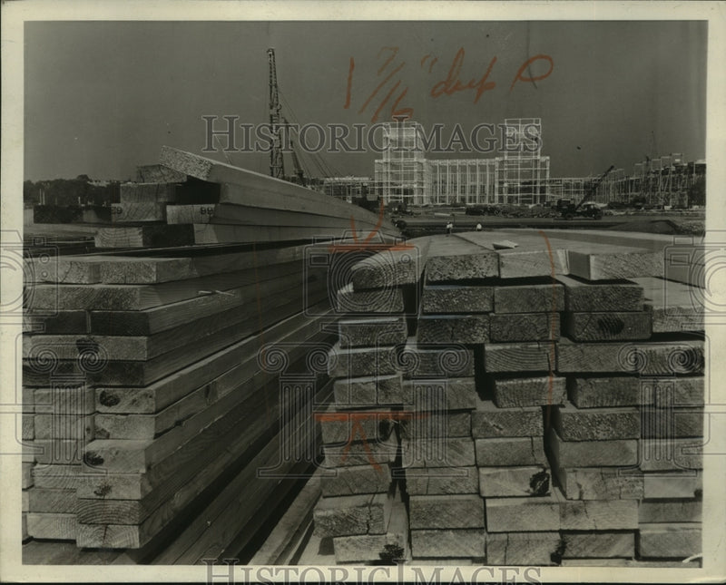 Load image into Gallery viewer, 1938 Press Photo steel framework of the new Federal Building in NY - ney31333
