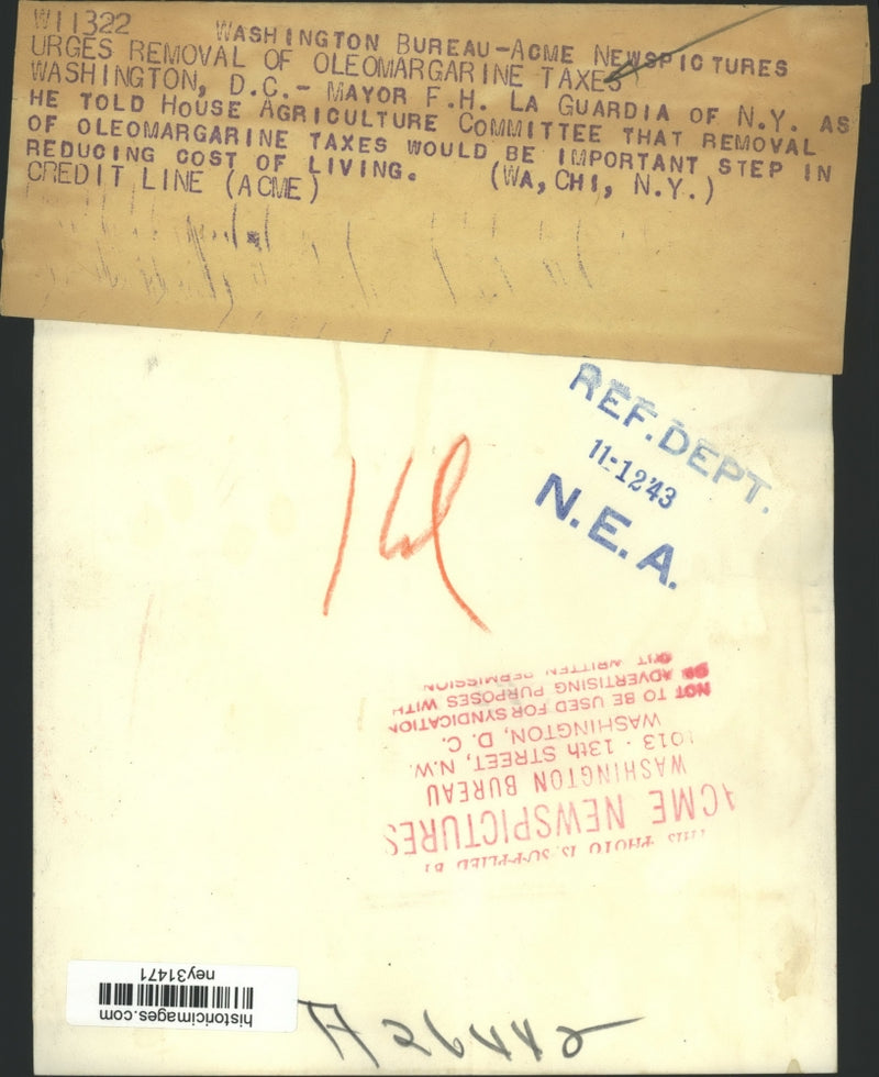Load image into Gallery viewer, 1943 Press Photo Mayor LaGuardia urges removal of Oleomargarine Taxes
