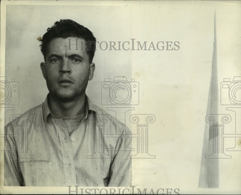 Load image into Gallery viewer, 1943 Press Photo James Ray Owens Draft Dodger - ney31609

