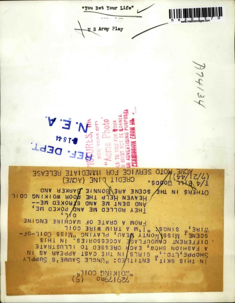 1944 Press Photo Lovely Ladies in Skit Entitled Uncle Samme's Supply Shop Ltd.