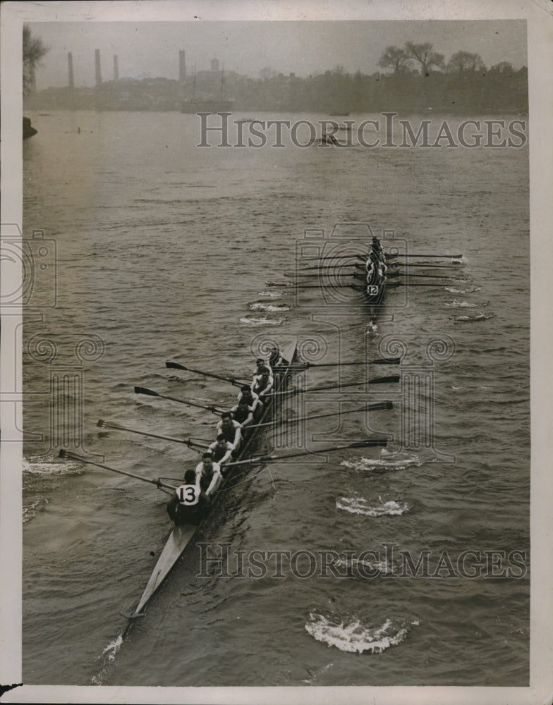Load image into Gallery viewer, 1929 Press Photo View of Boats at Putney to Mortlake University Rowing Race
